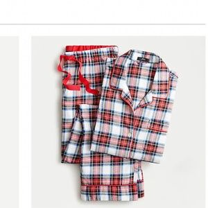 J.Crew Flannel pajama set in plaid Size Small